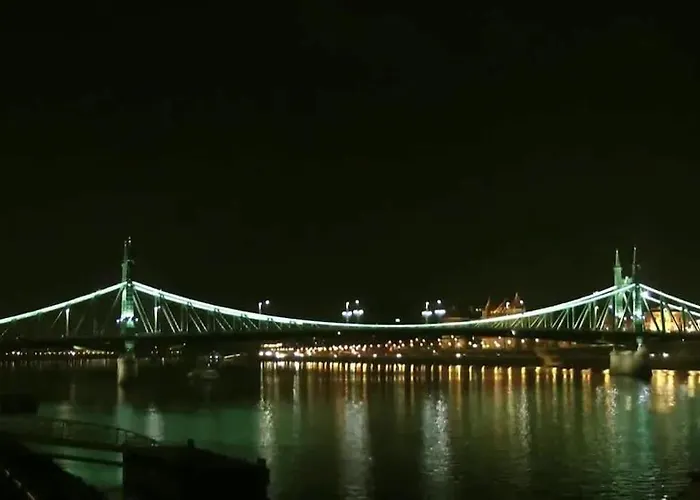 Riverside Green, 5th District Budapest