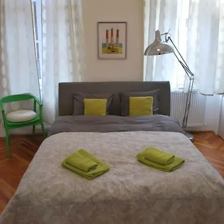 Riverside Green, 5th District شقة *